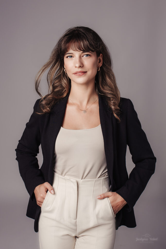 Sesja Wizerunkowa Opole – Portret Biznesowy Kobiety